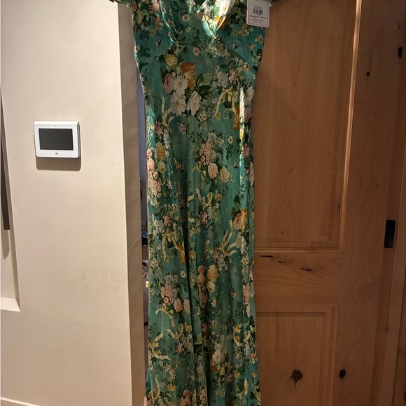 Selkie Kate Flutter Sleeve Bridgerton Collab, NWT, Small - Picture 2 of 7